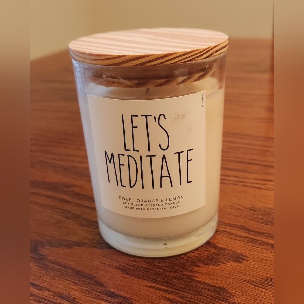 Leoben Co Candle